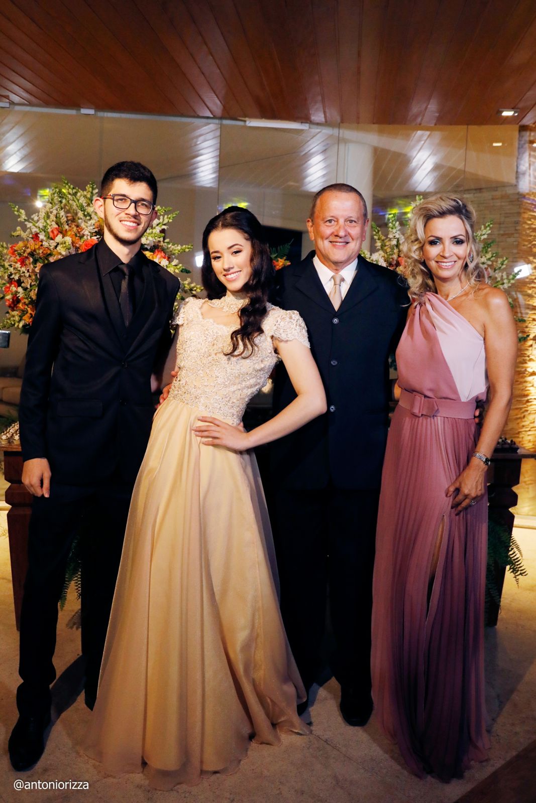 Foto 15 anos luiza Cunha em Uberlândia - Imagem 24