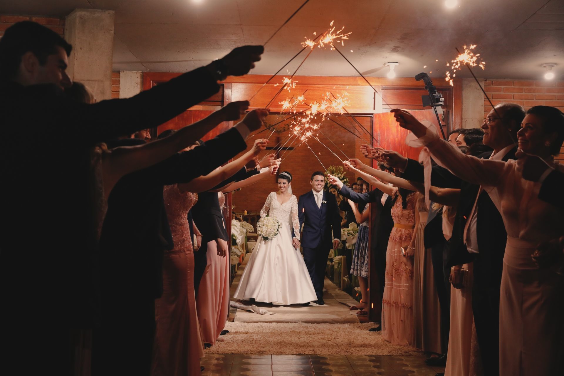 Foto Casamento Eliza e Adriano na Capela da Apae em Ituiutaba Foto Casamento Eliza e Adriano na Capela da Apae em Ituiutaba - Imagem 25