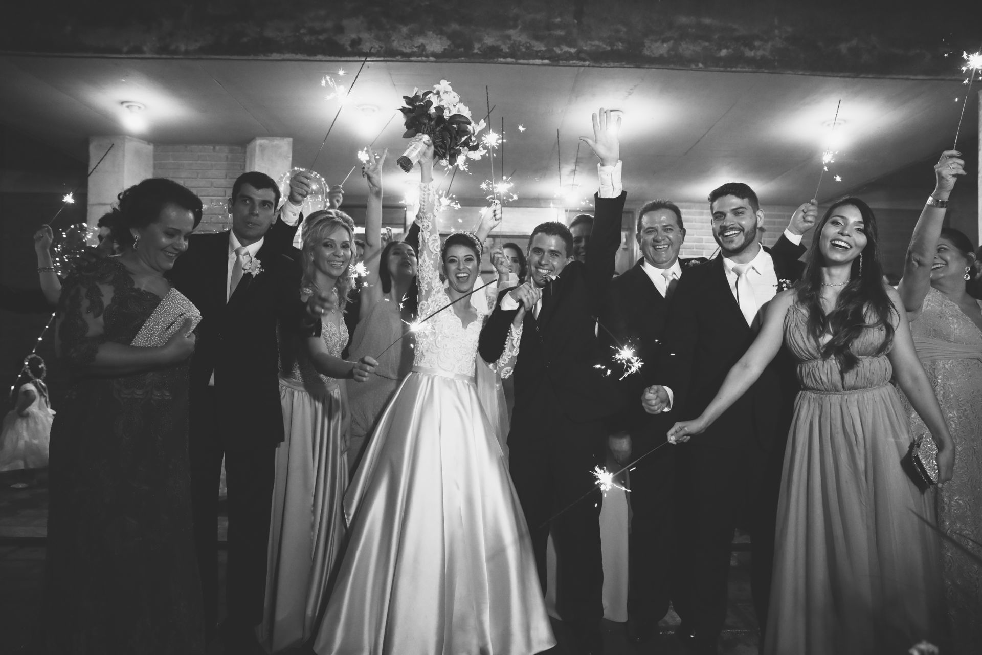 Foto Casamento Eliza e Adriano na Capela da Apae em Ituiutaba Foto Casamento Eliza e Adriano na Capela da Apae em Ituiutaba - Imagem 28