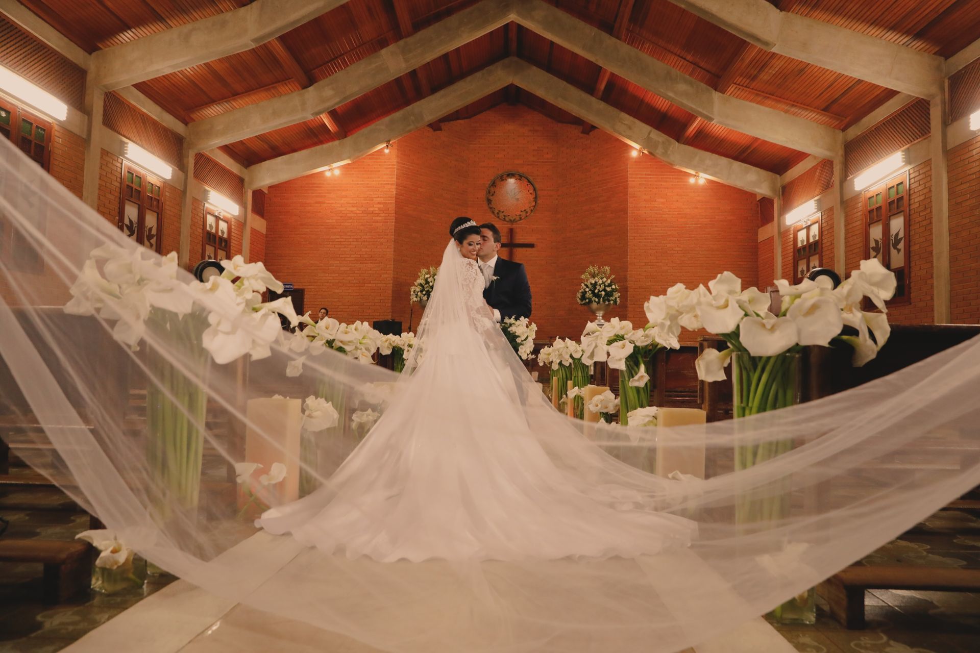 Foto Casamento Eliza e Adriano na Capela da Apae em Ituiutaba Foto Casamento Eliza e Adriano na Capela da Apae em Ituiutaba - Imagem 29