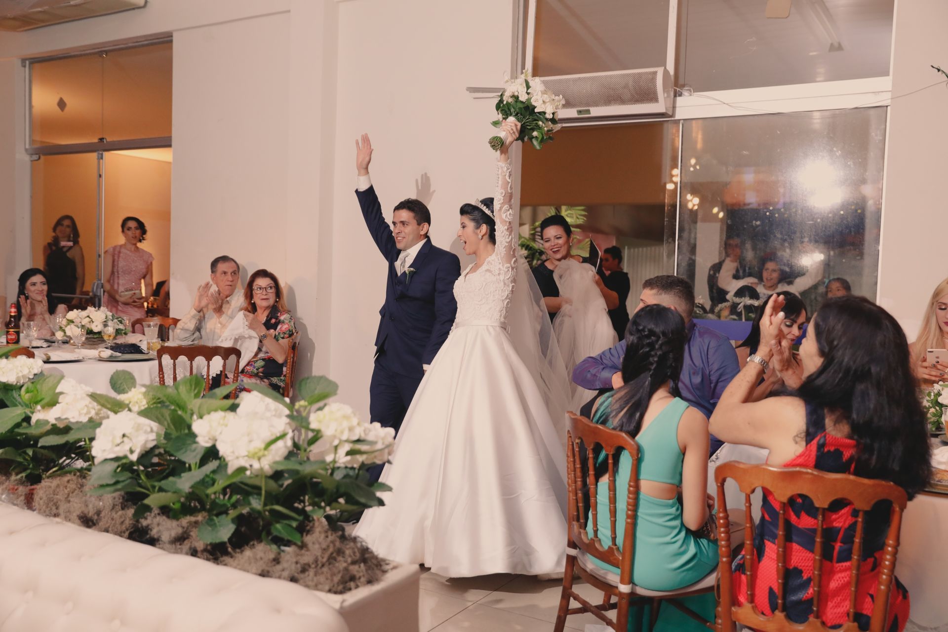 Foto Casamento Eliza e Adriano na Capela da Apae em Ituiutaba Foto Casamento Eliza e Adriano na Capela da Apae em Ituiutaba - Imagem 41