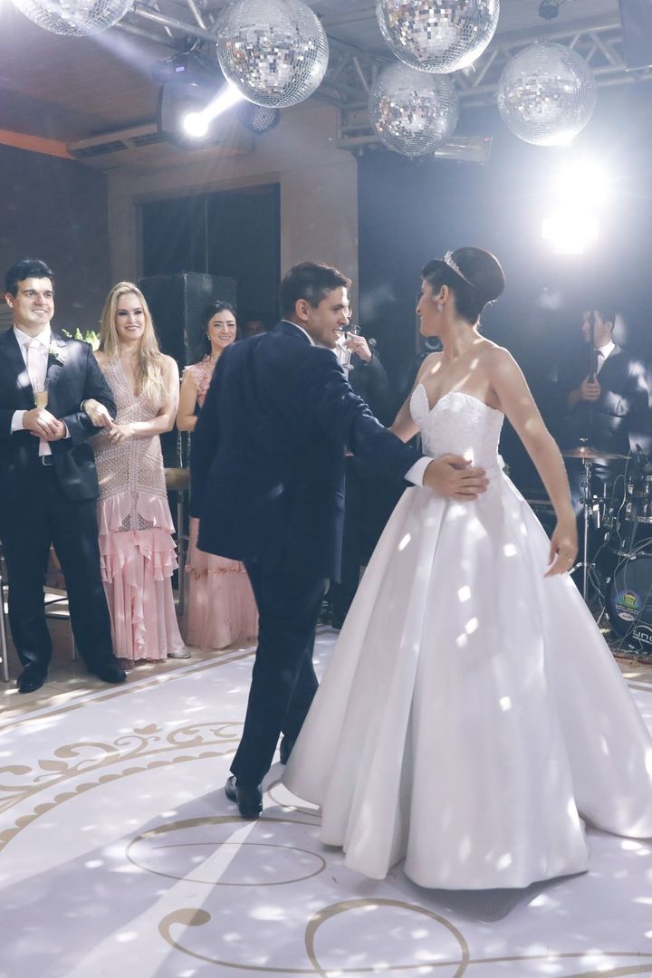 Foto Casamento Eliza e Adriano na Capela da Apae em Ituiutaba Foto Casamento Eliza e Adriano na Capela da Apae em Ituiutaba - Imagem 49