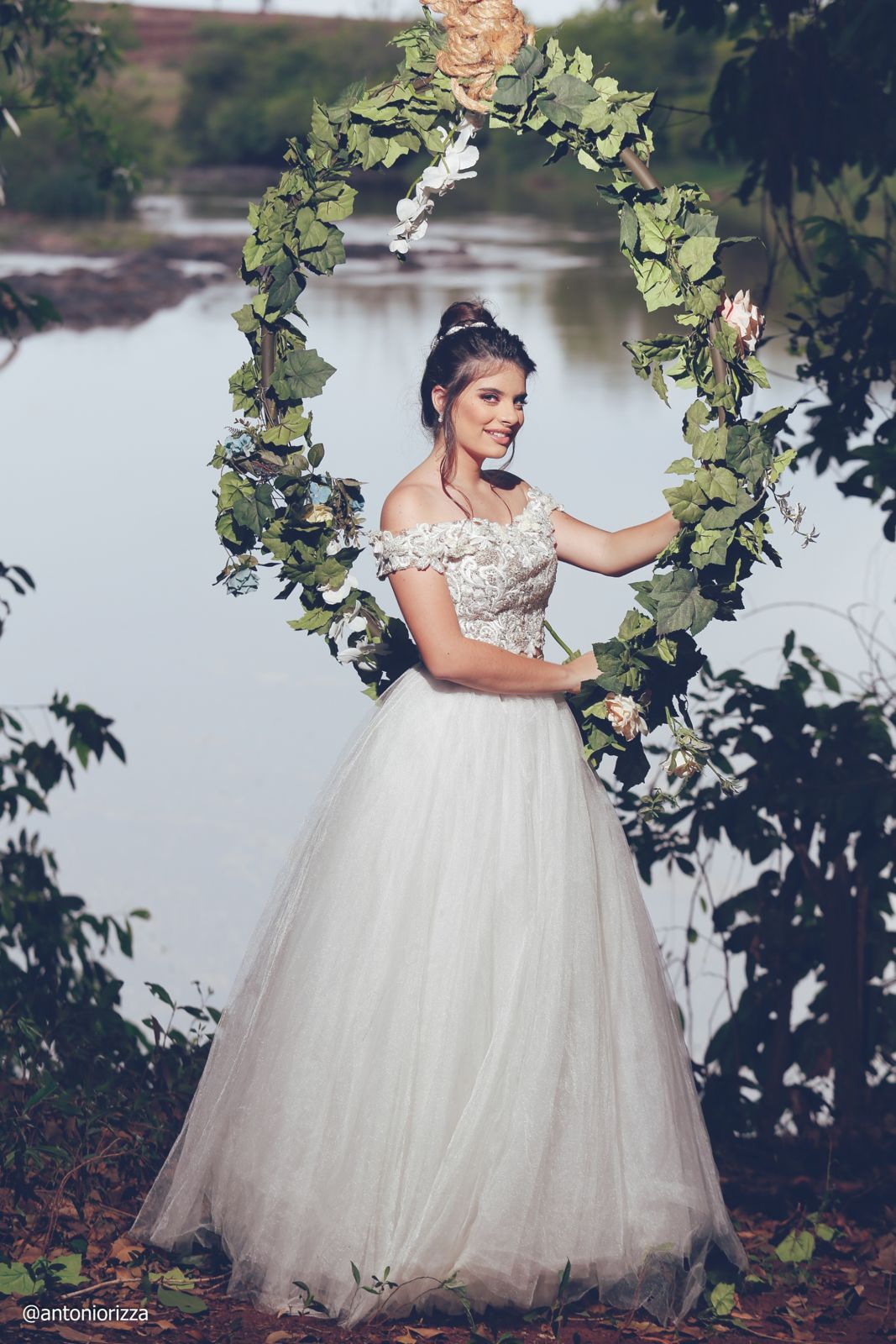 Foto Ensaio Fotográfico Ana Laura Tahan em Ituiutaba - Imagem 37