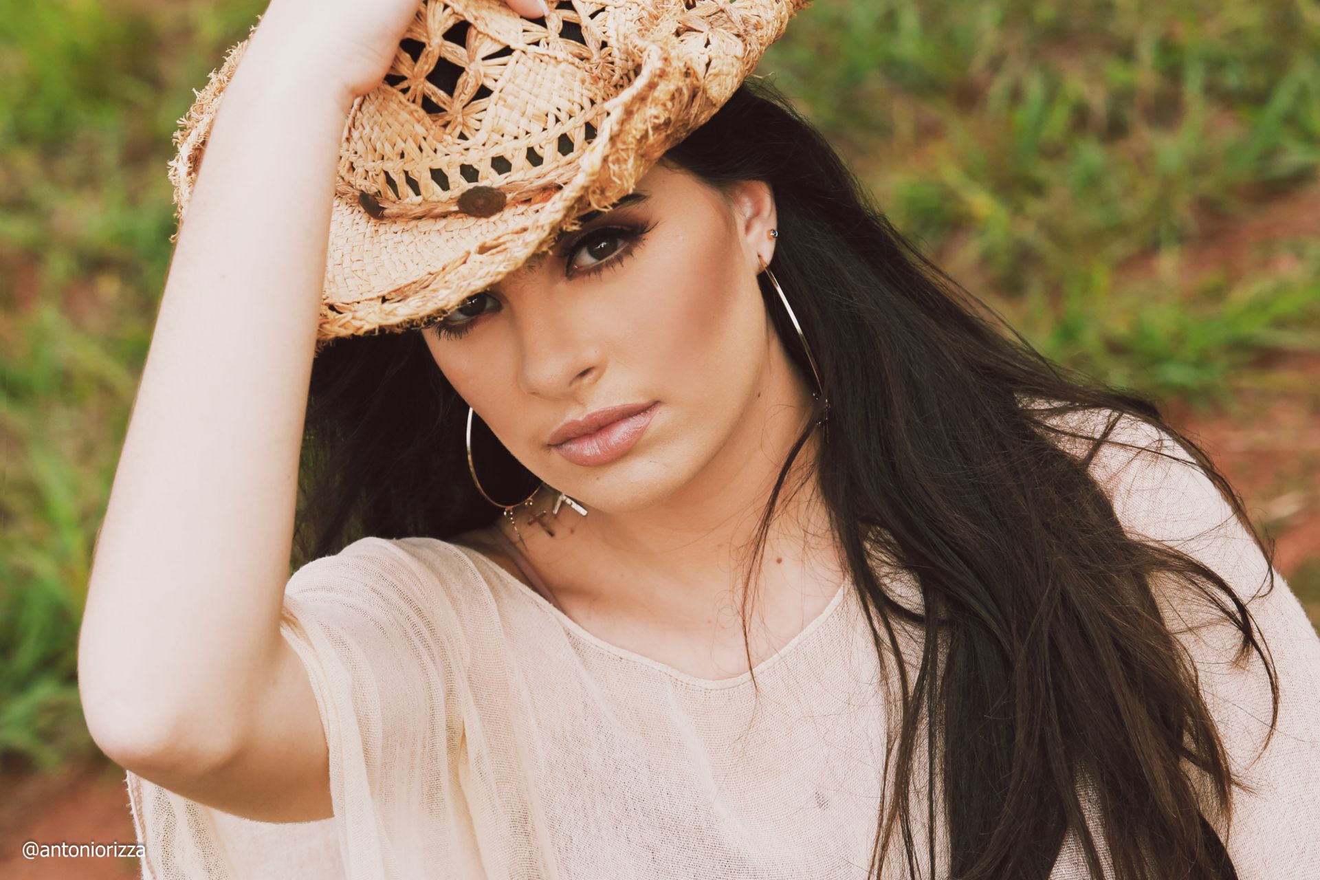 Foto Ensaio Fotográfico Ana Laura Tahan em Ituiutaba - Imagem 49