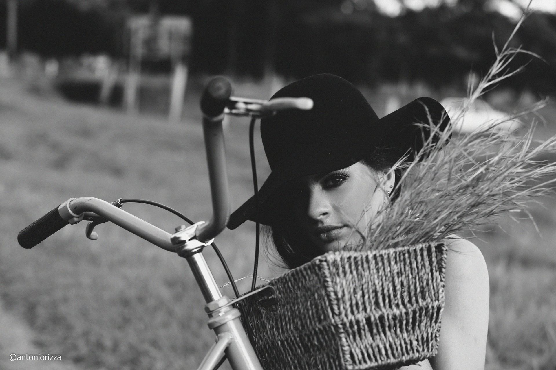 Foto Ensaio Fotográfico Ana Laura Tahan em Ituiutaba - Imagem 77