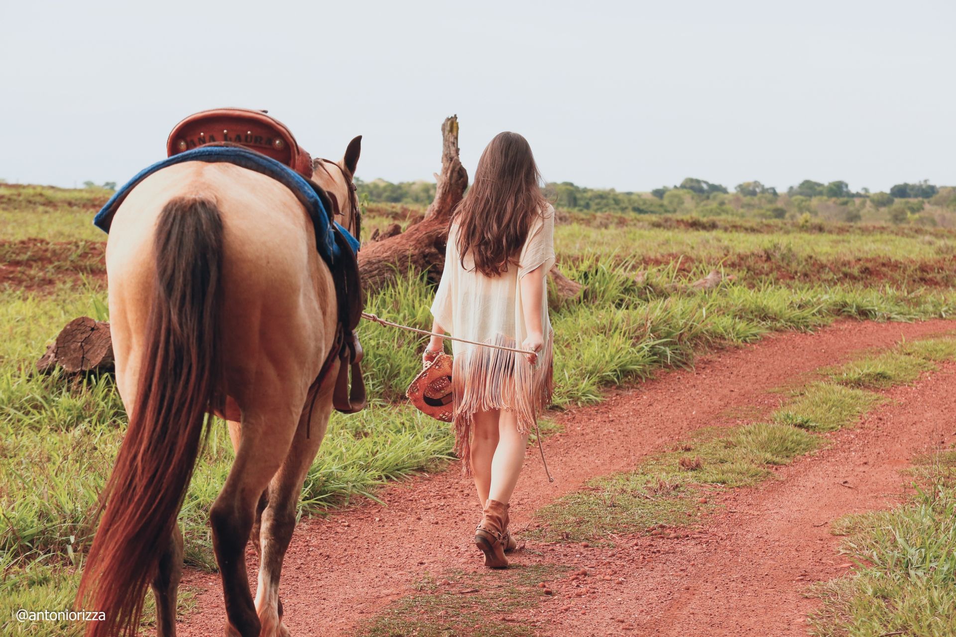 Foto Ensaio Fotográfico Ana Laura Tahan em Ituiutaba - Imagem 93