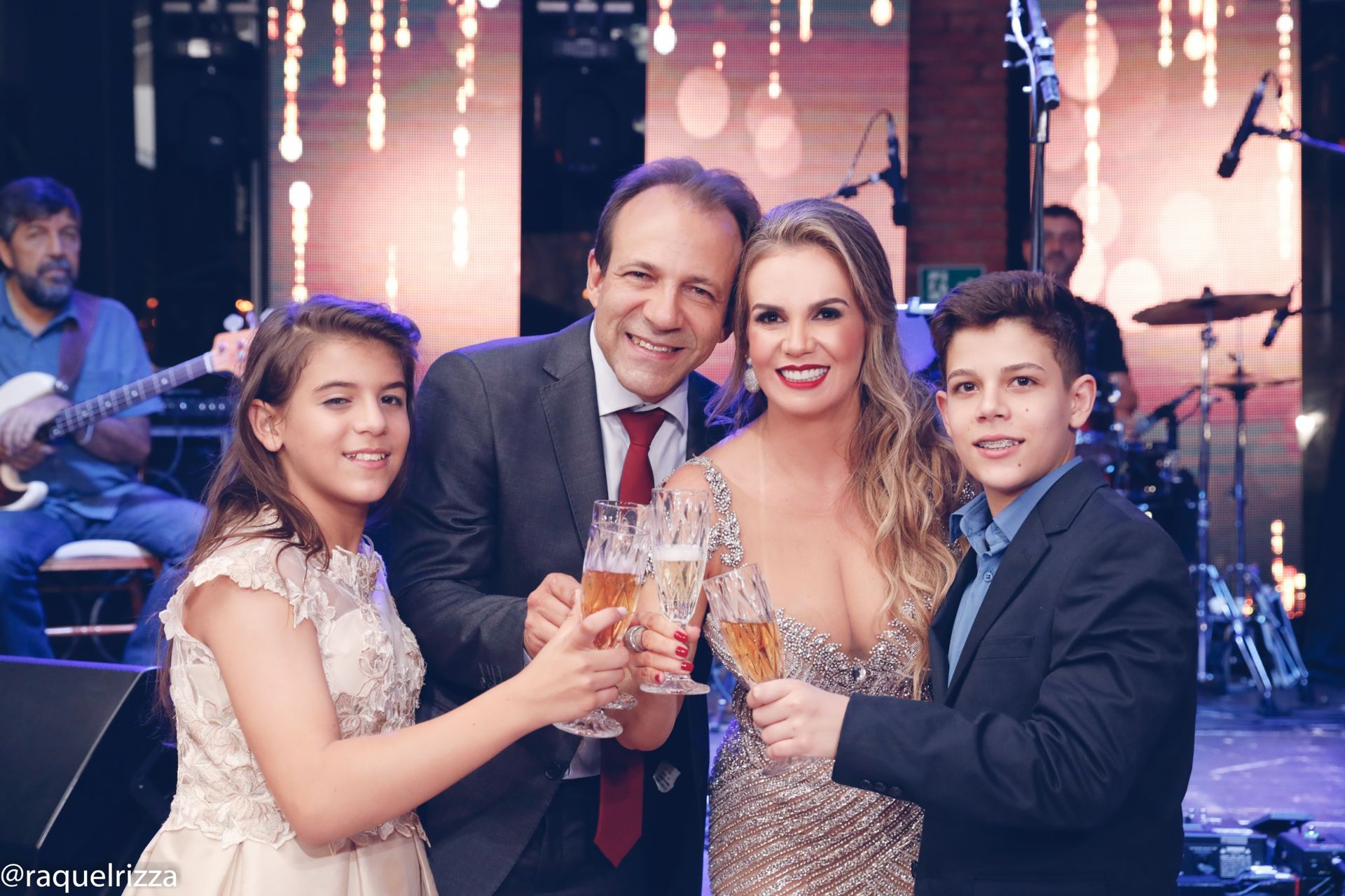 Foto O Super badalado aniversário de Claudia Cardoso em Araguari - Imagem 69