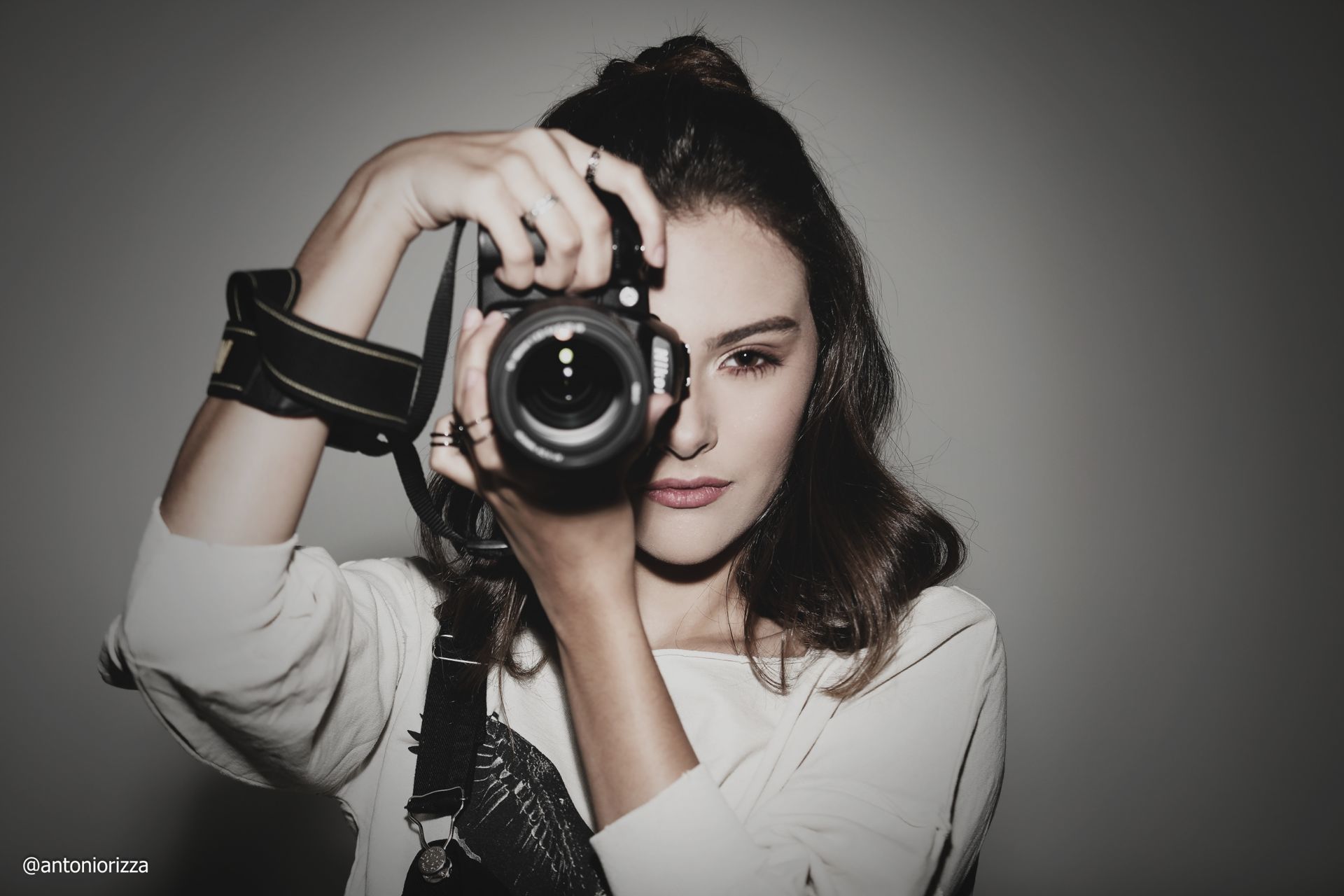 Foto Ensaio Lia Biasi - Imagem 17