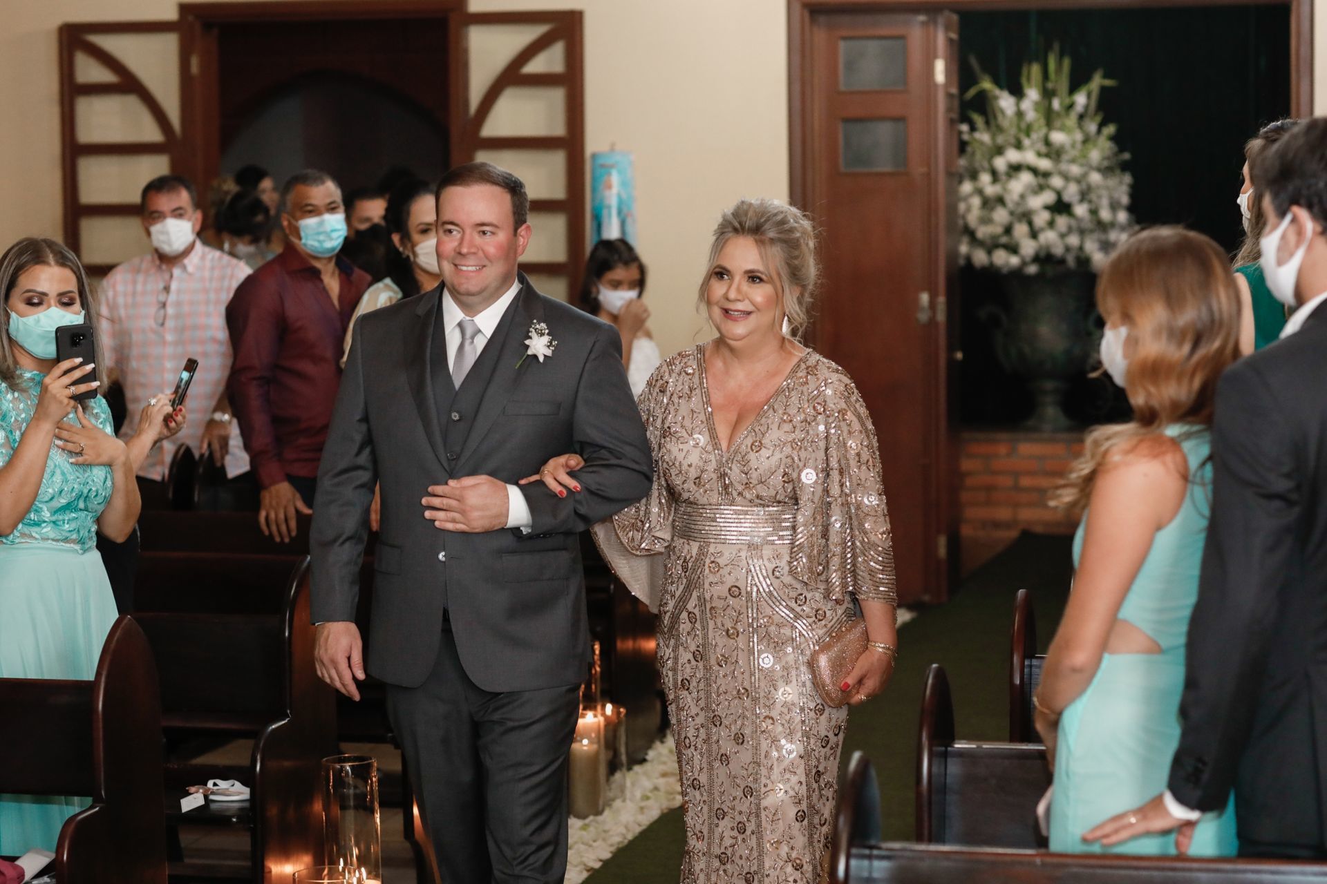 Foto Cerimonia religiosa de Lorena e Leonardo em Patos de minas - Imagem 48