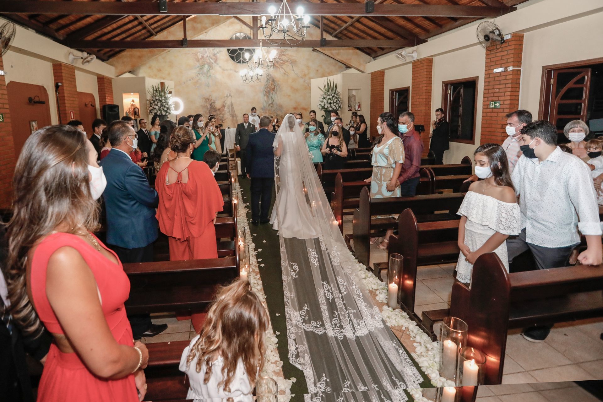 Foto Cerimonia religiosa de Lorena e Leonardo em Patos de minas - Imagem 57