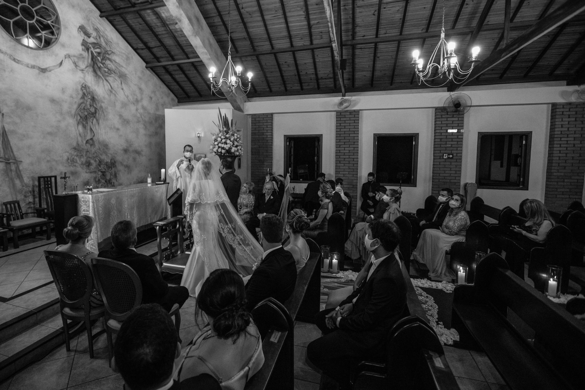 Foto Cerimonia religiosa de Lorena e Leonardo em Patos de minas - Imagem 63