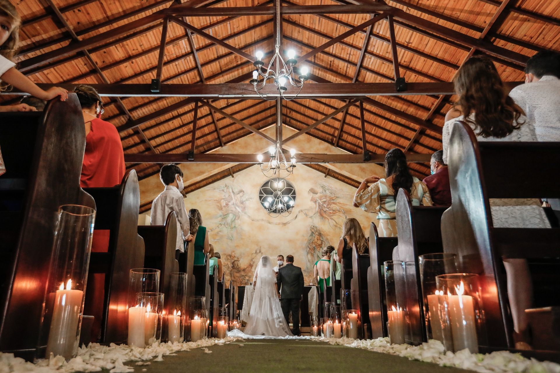 Foto Cerimonia religiosa de Lorena e Leonardo em Patos de minas - Imagem 60