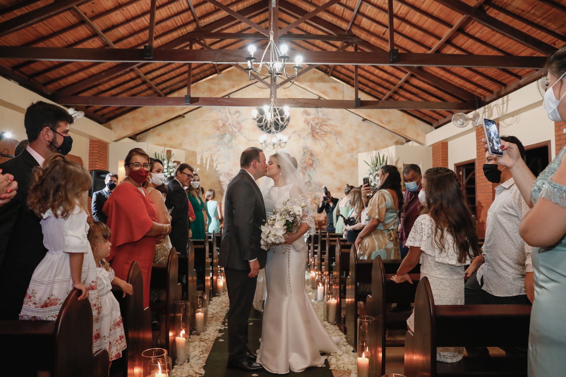 Foto Cerimonia religiosa de Lorena e Leonardo em Patos de minas - Imagem 85