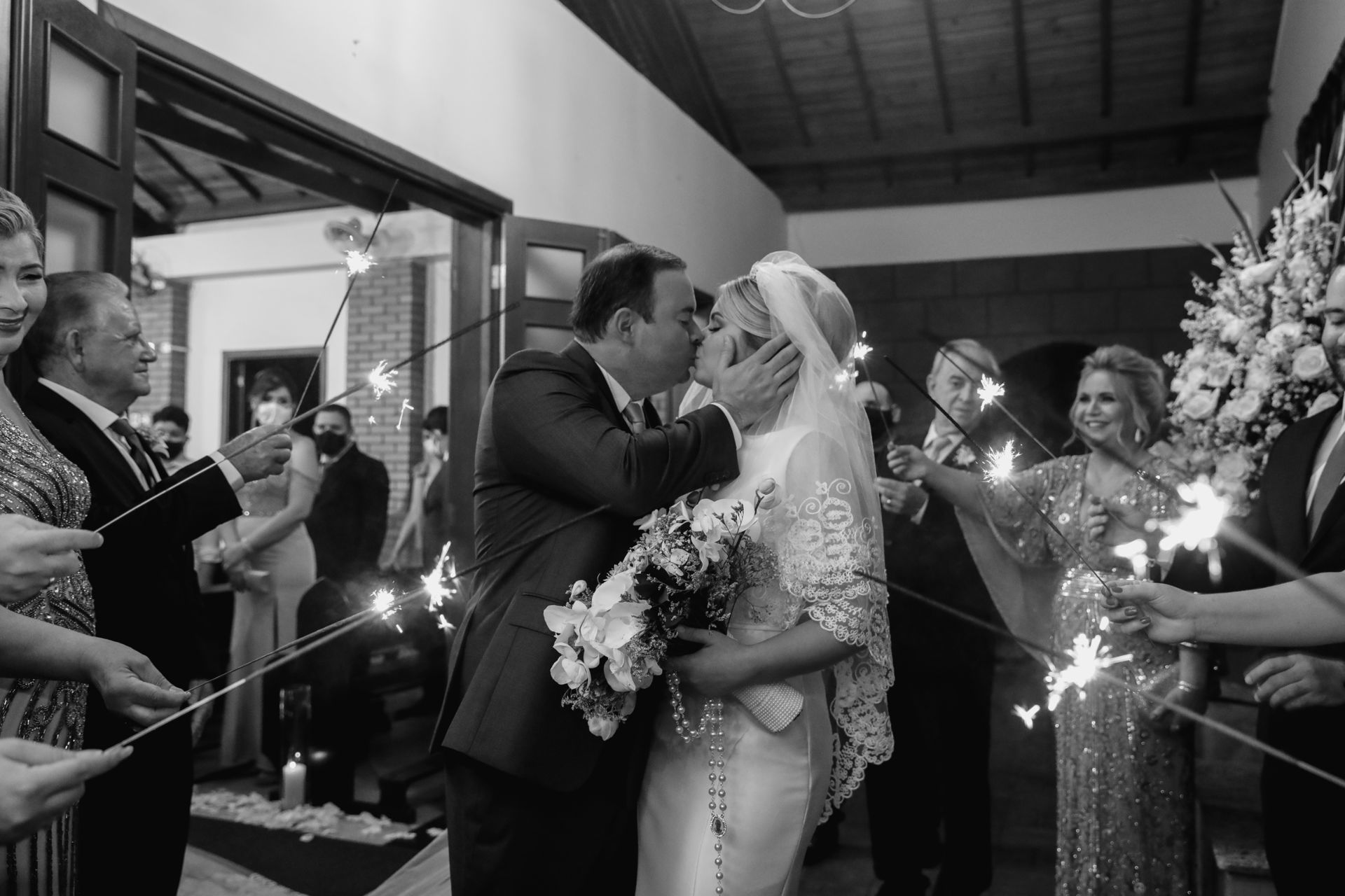 Foto Cerimonia religiosa de Lorena e Leonardo em Patos de minas - Imagem 89