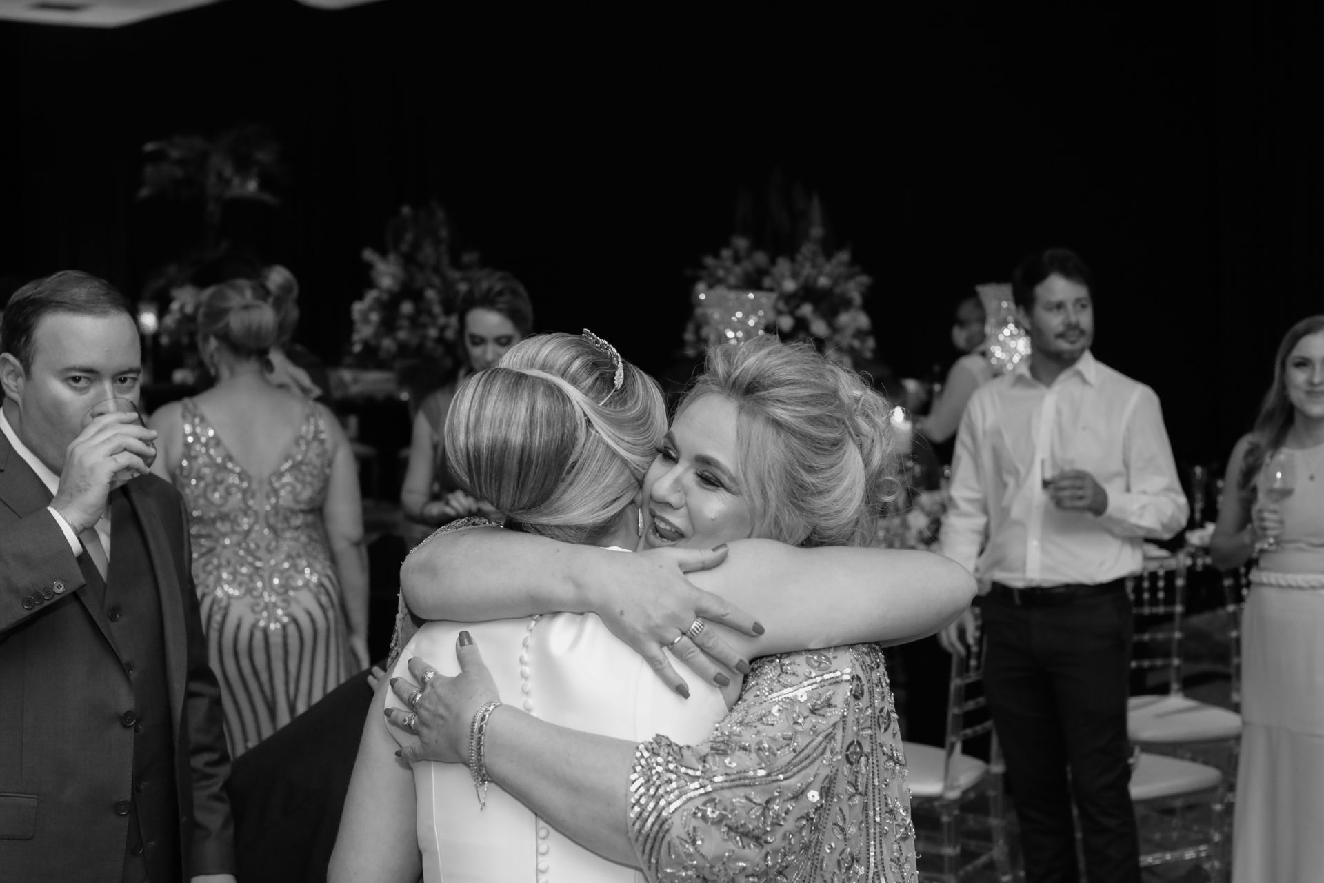 Foto Cerimonia religiosa de Lorena e Leonardo em Patos de minas - Imagem 140