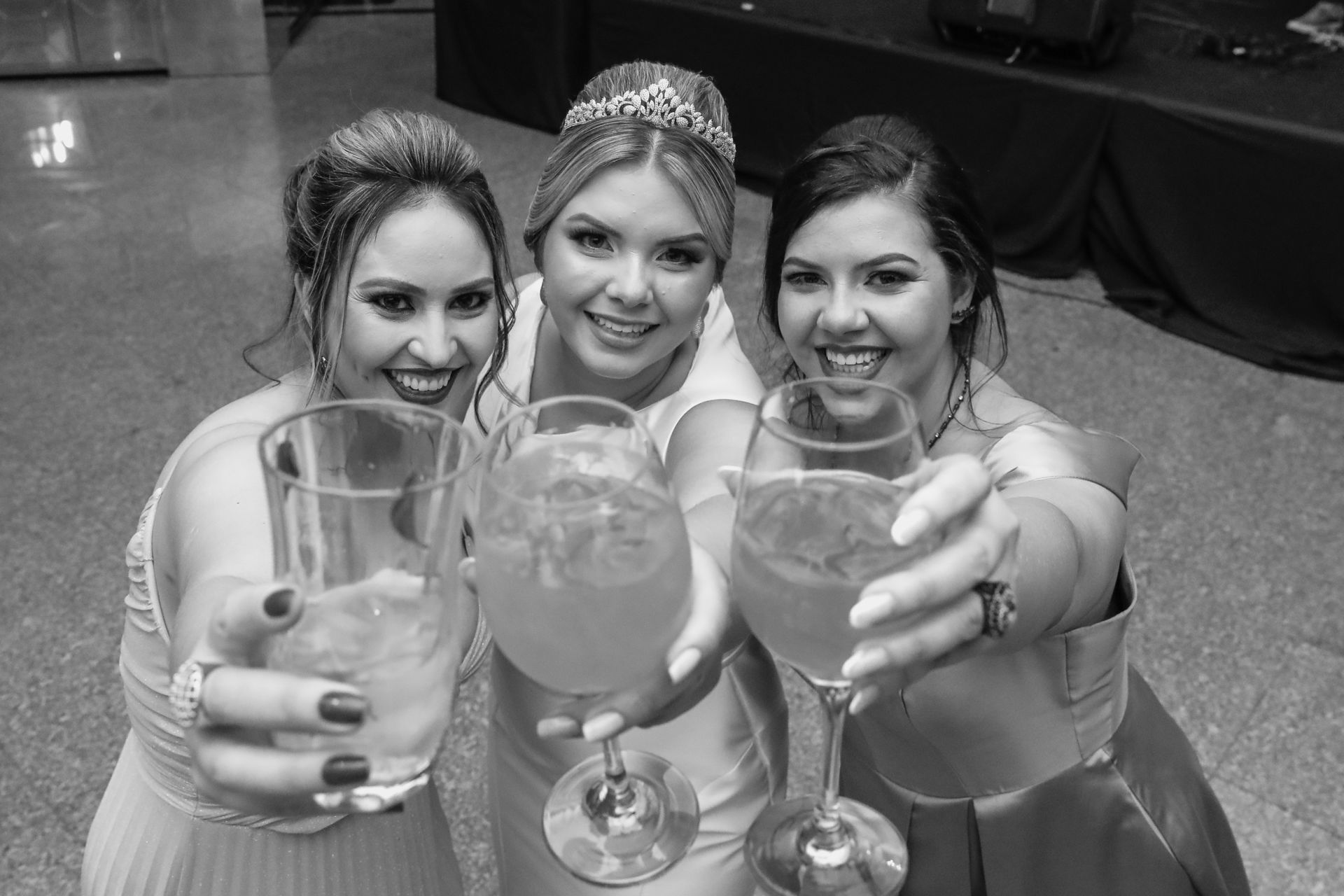 Foto Cerimonia religiosa de Lorena e Leonardo em Patos de minas - Imagem 159