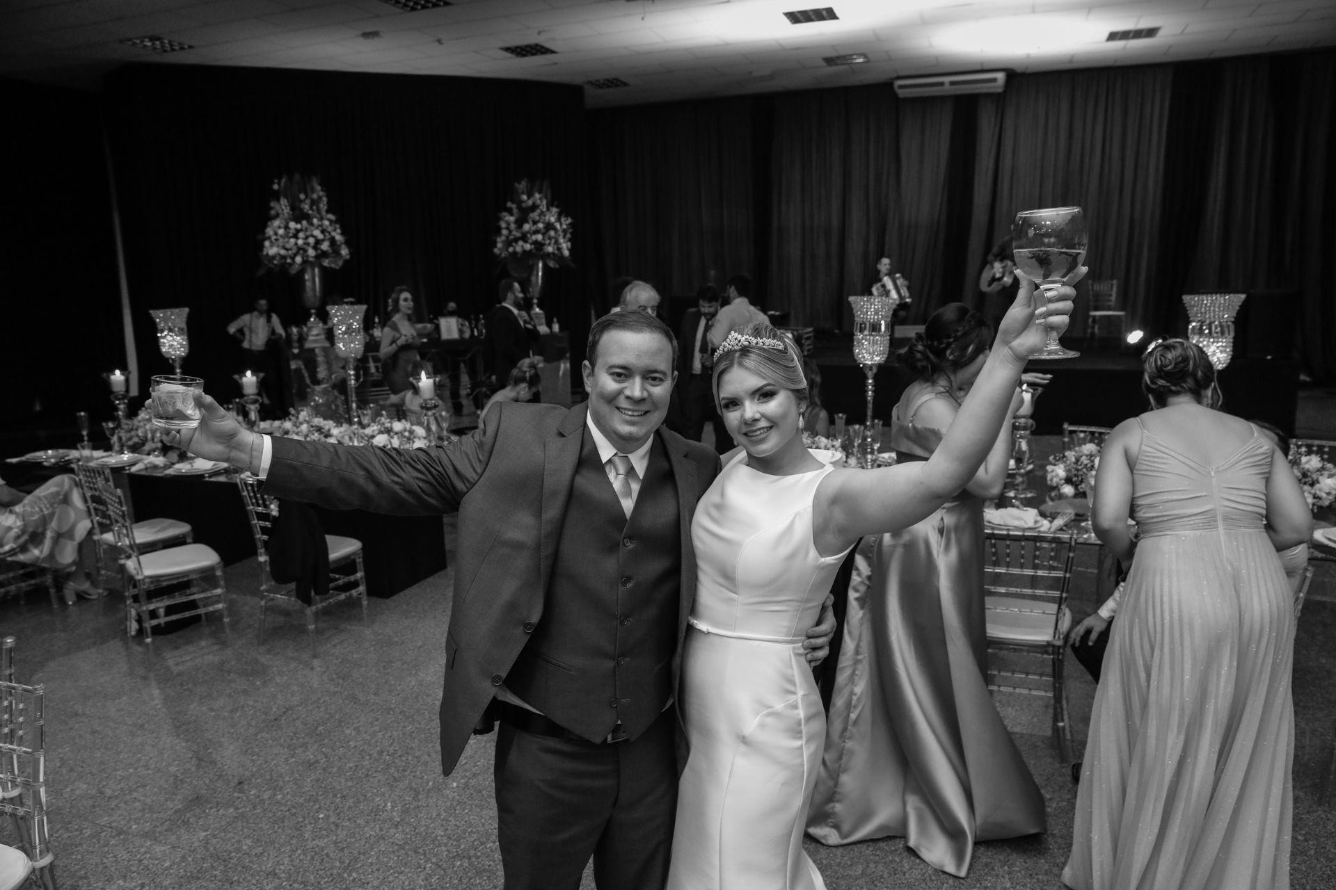 Foto Cerimonia religiosa de Lorena e Leonardo em Patos de minas - Imagem 155