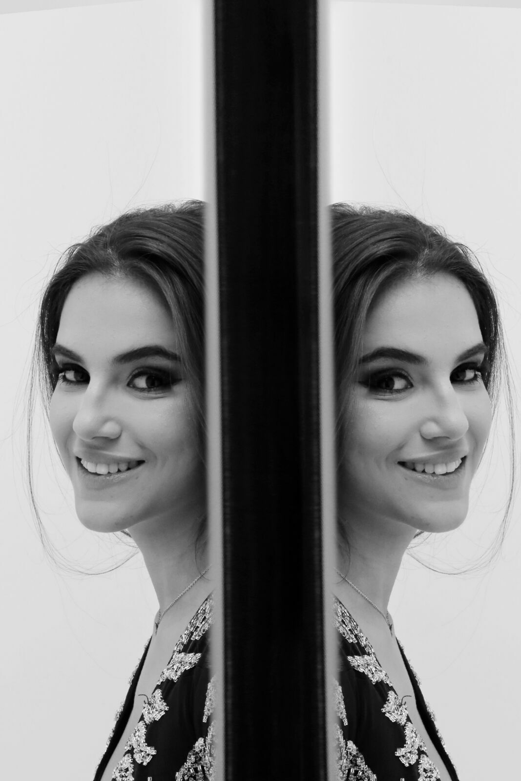 Foto 17 anos Maria Antonia - Imagem 0