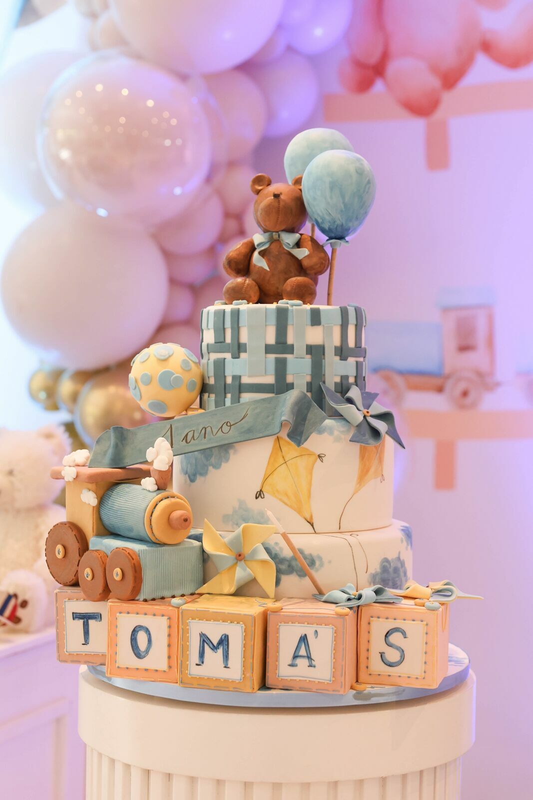 Foto Aniv Tomas - Imagem 1