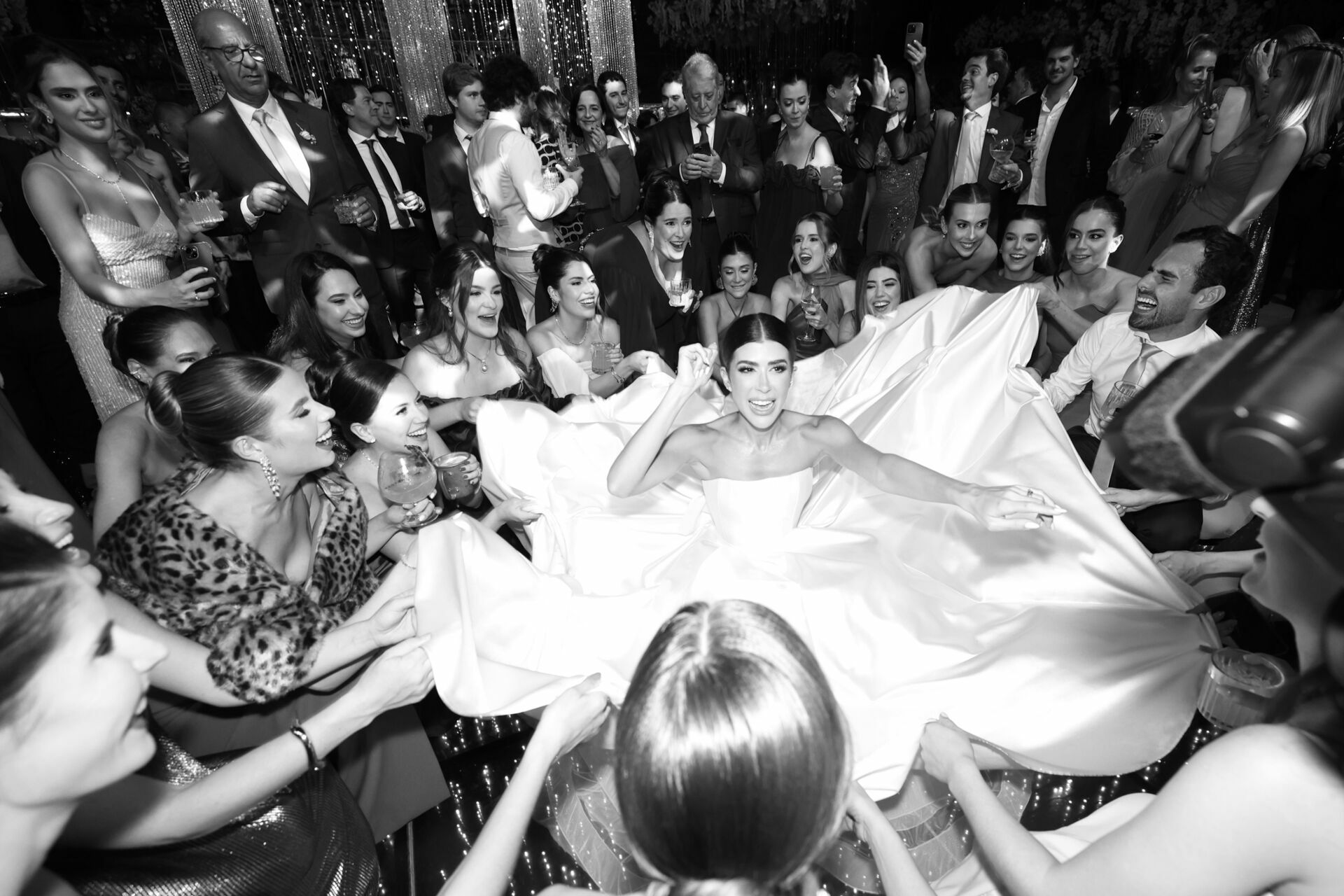 Foto CASAMENTO MARIA VITORIA E GUSTAVO - Imagem 184