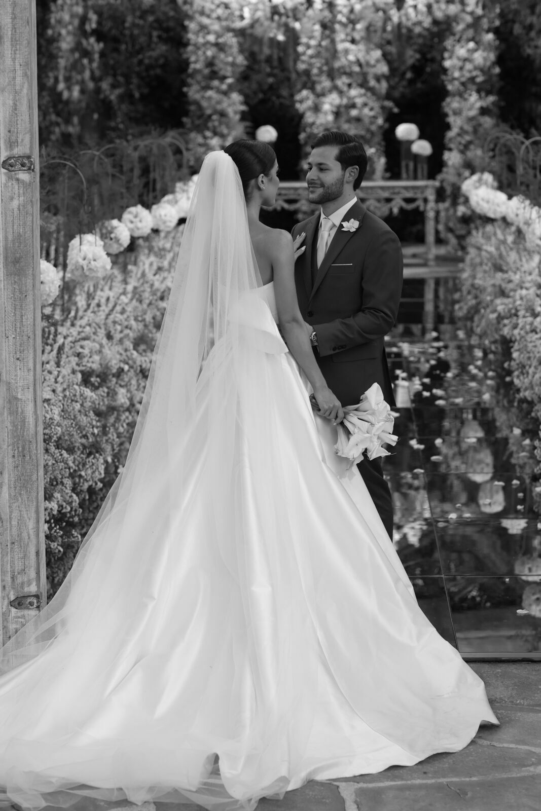 Foto CASAMENTO MARIA VITORIA E GUSTAVO Foto CASAMENTO MARIA VITORIA E GUSTAVO - Imagem 109